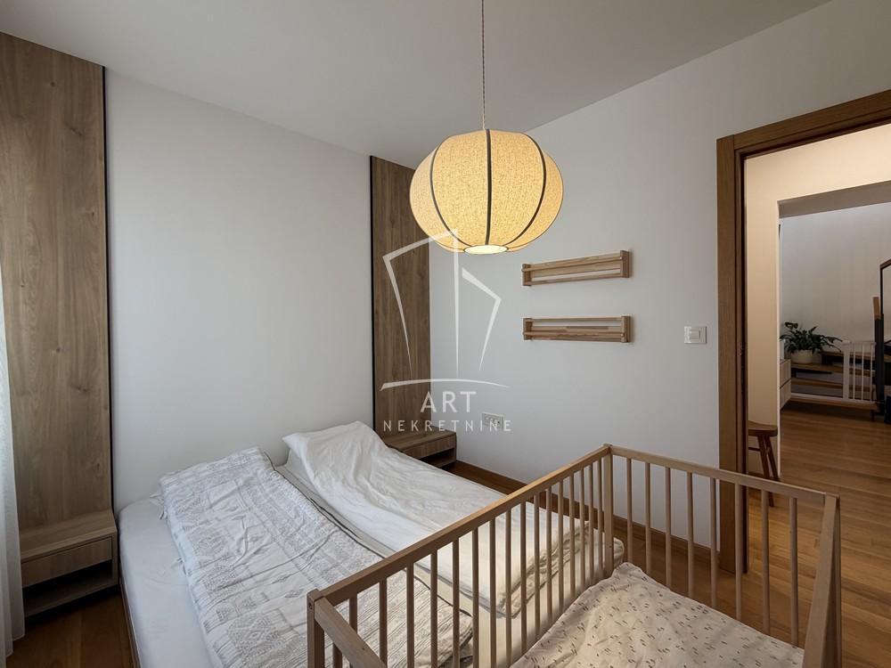 Slika 8 - Cara Dušana, Četvorosoban stan na prodaju, 115m2, 399.000€