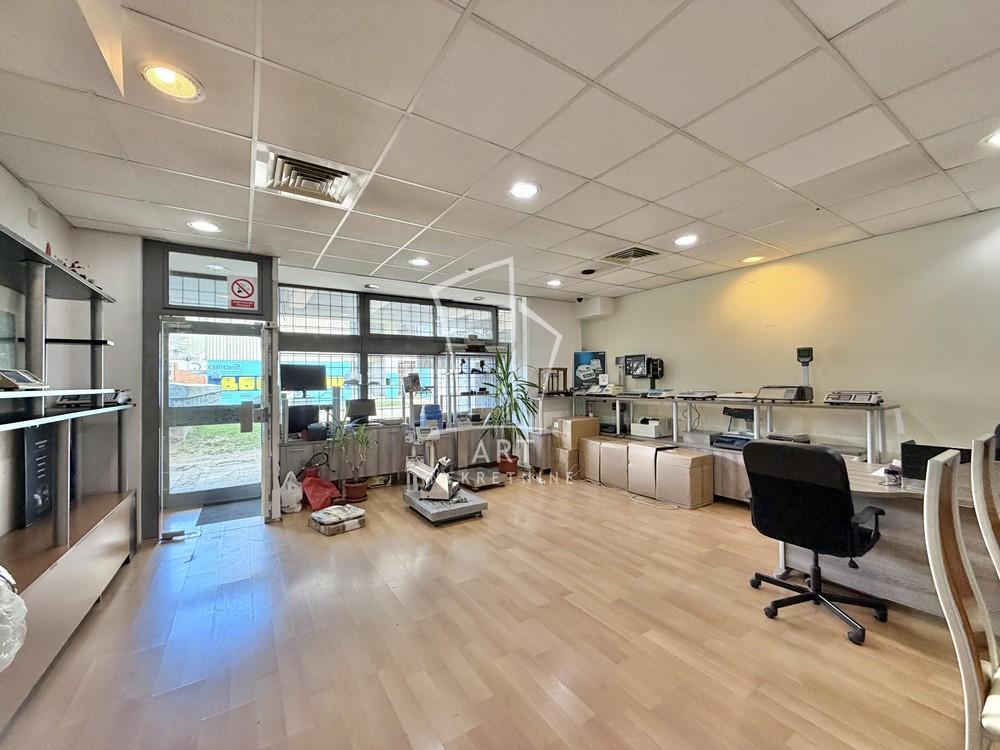 Slika 1 - Vojvode Stepe,  Lokal na prodaju, 190m2, 360.000€