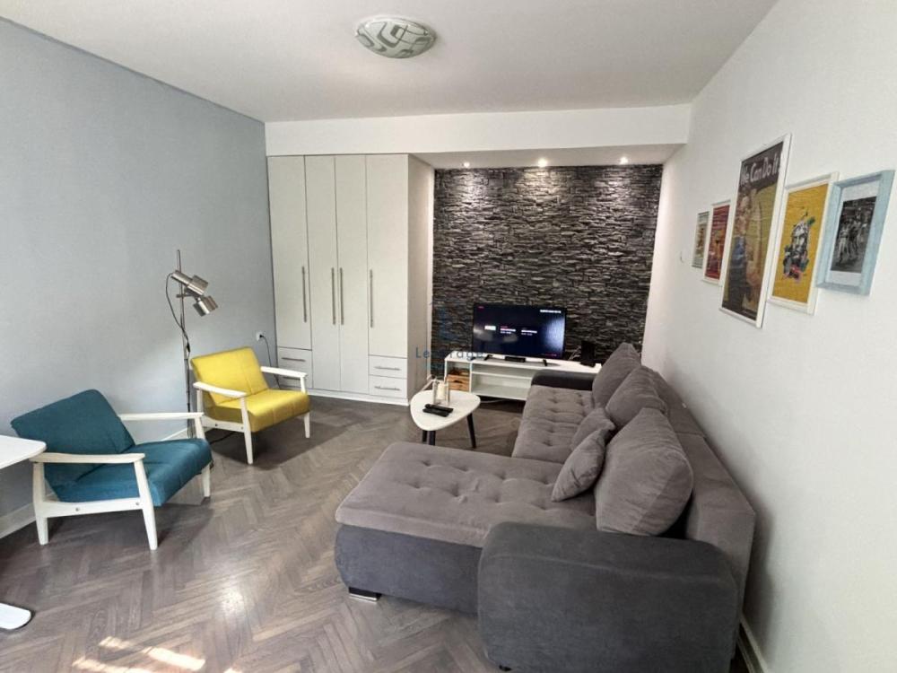 Slika 1 - Jure Keroševića, Dvoiposoban stan na prodaju, 42m2, 120.000€