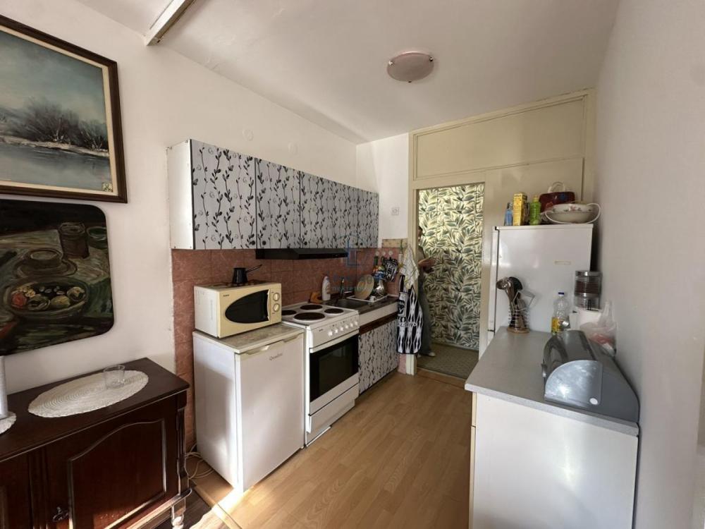 Slika 3 - Gandijeva, Dvoiposoban stan na prodaju, 66m2, 207.000€