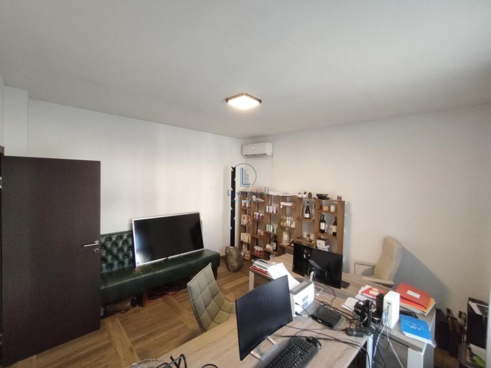 Slika 3 -  Lokal za izdavanje, 98m2, 2.000€