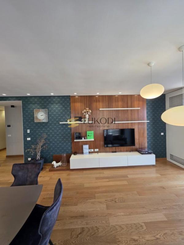 Slika 4 - Četvorosoban stan na prodaju, 138m2, 1.150.000€