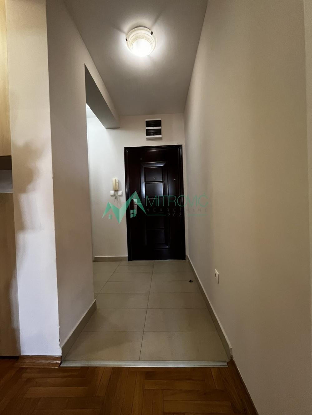 Slika 5 - Jednoiposoban stan za izdavanje, 43m2, 450€