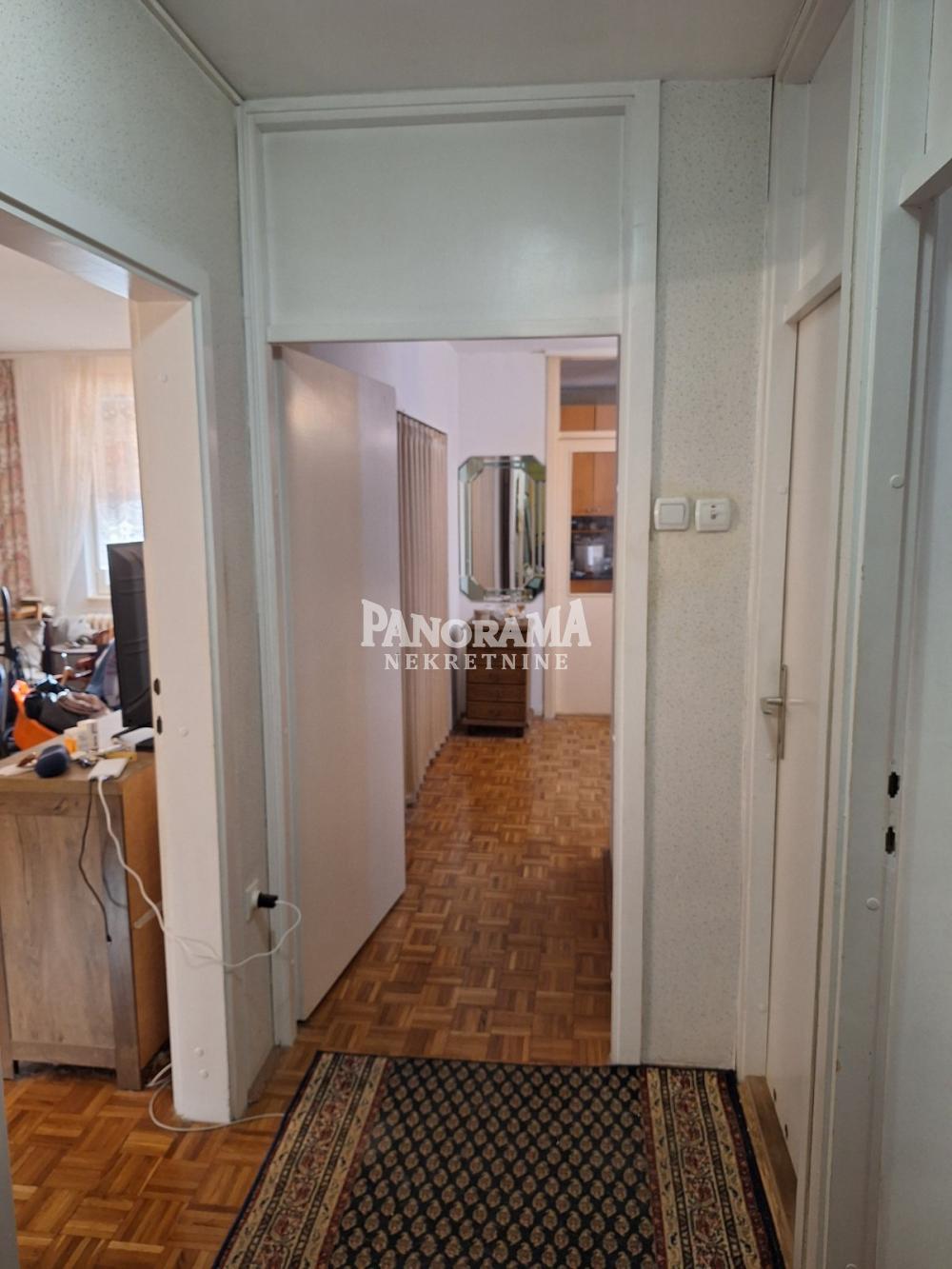 Slika 8 - Pere Velimirovića, Četvorosoban stan na prodaju, 83m2, 219.900€