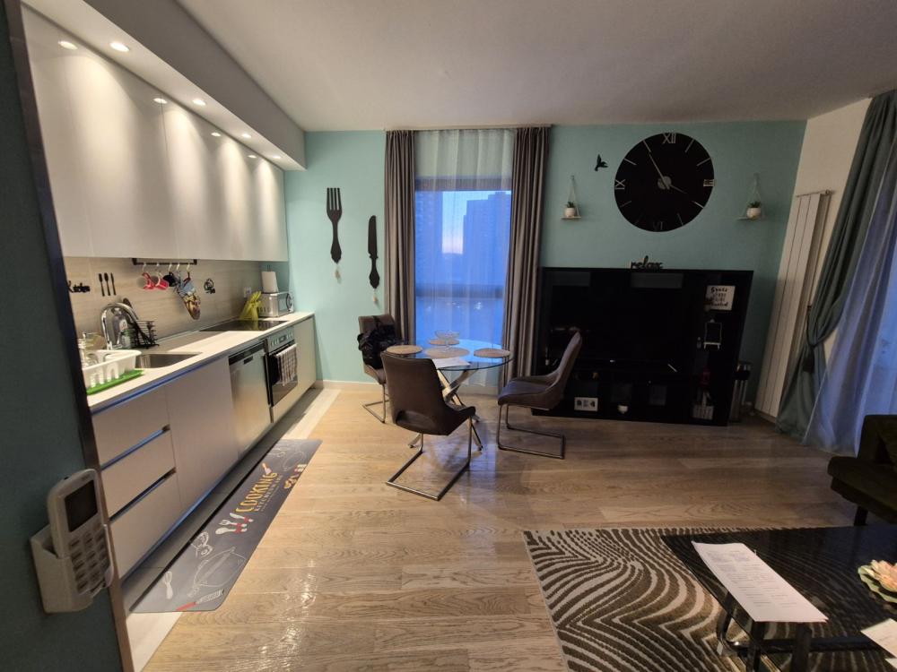 Slika 3 - Bulevar Vudroa Vilsona, Dvosoban stan za izdavanje, 62m2, 1.200€