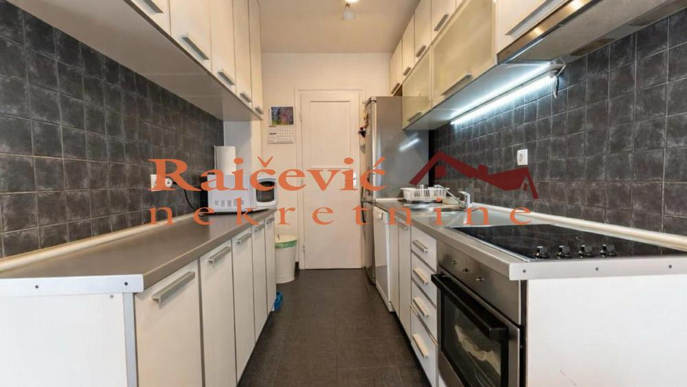 Slika 3 - Sumatovacka, Trosoban stan na prodaju, 69m2, 255.000€