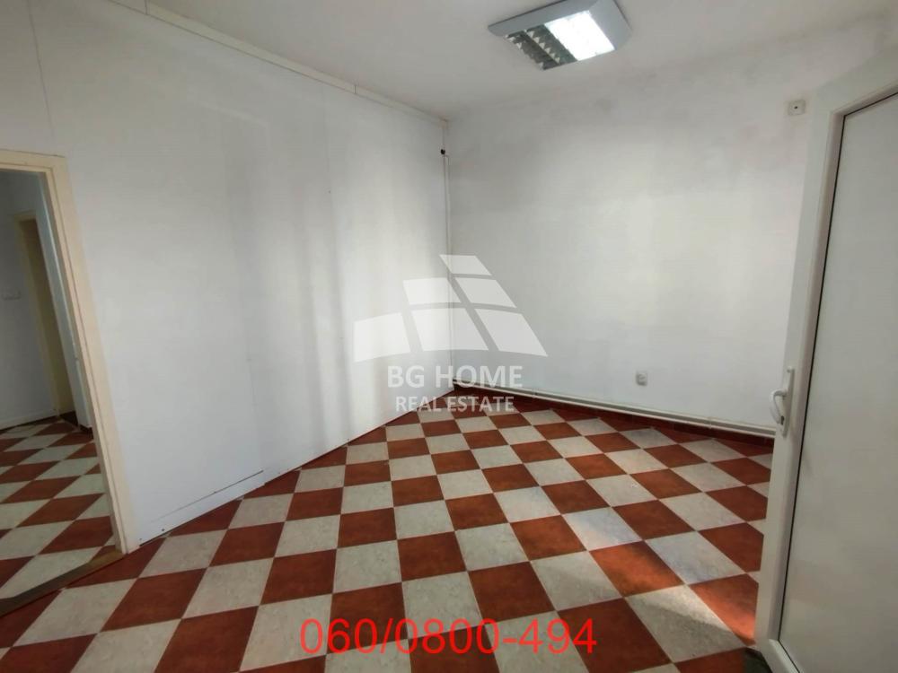 Slika 1 - Milana Uzelca,  Lokal za izdavanje, 131m2, 850€