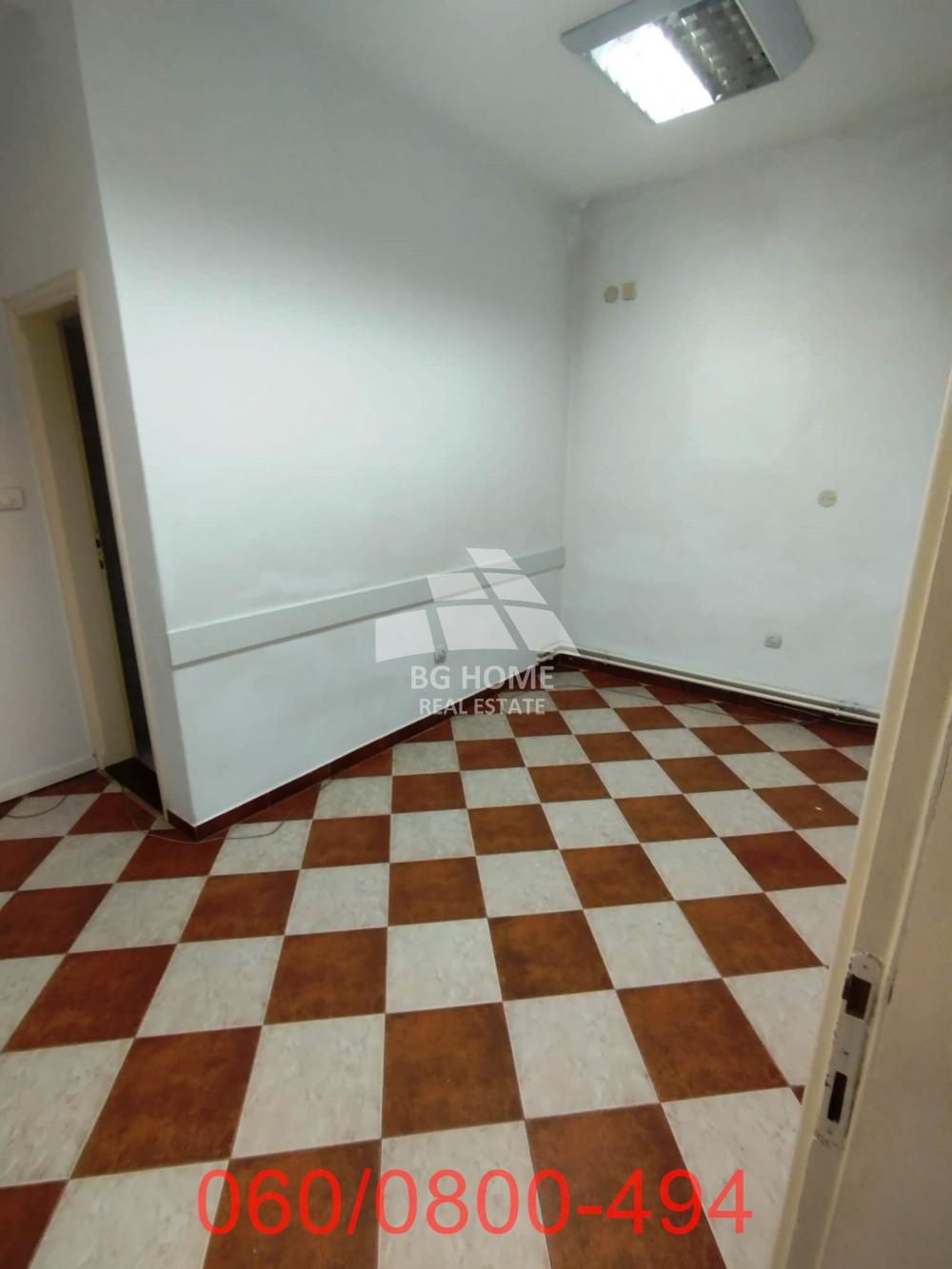 Slika 6 - Milana Uzelca,  Lokal za izdavanje, 131m2, 850€