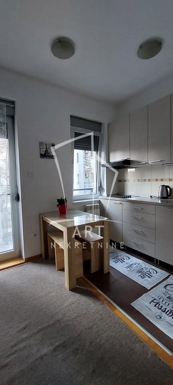 Slika 1 - Bore Markovića, Dvosoban stan za izdavanje, 33m2, 550€