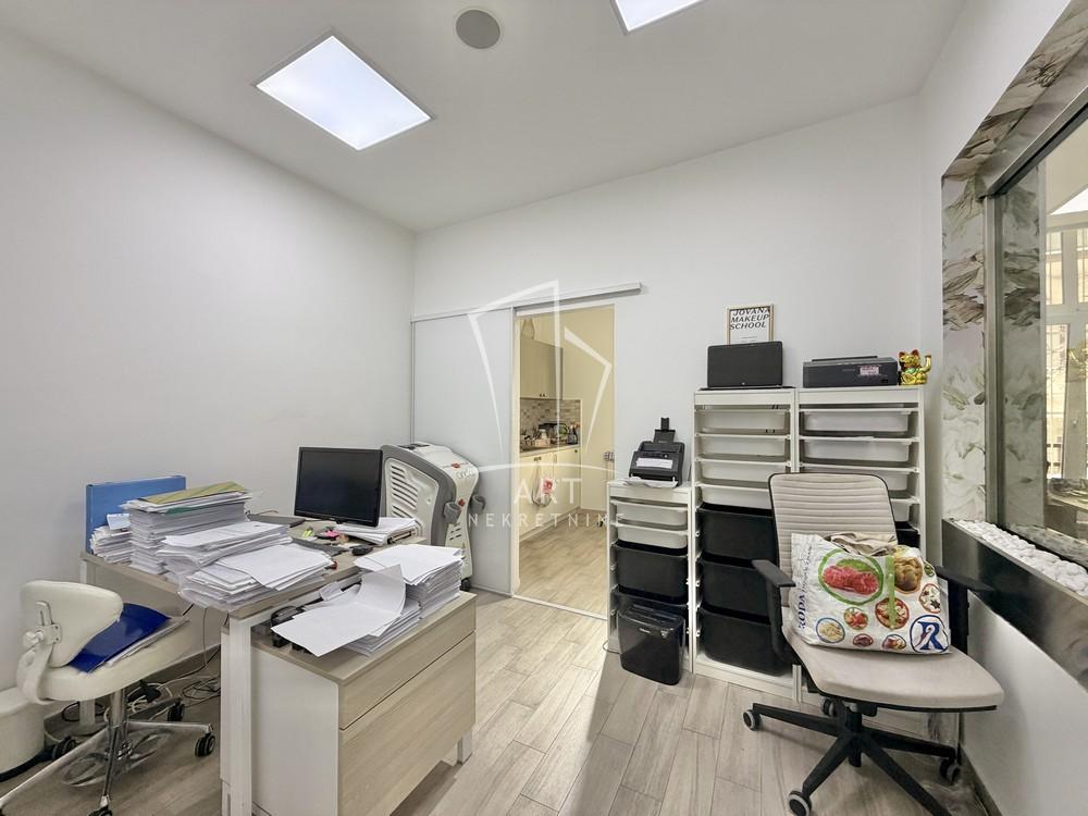 Slika 9 - Đušina, Četvorosoban stan na prodaju, 92m2, 350.000€