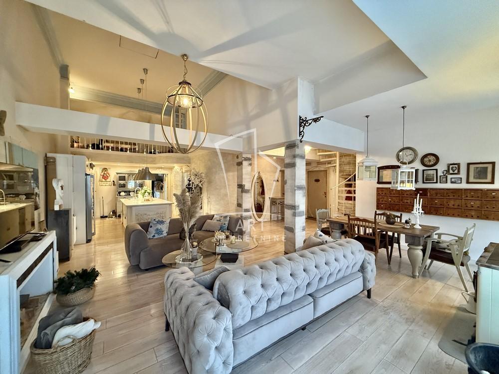 Slika 1 - Mihaila Gavrilovića, Petosoban stan na prodaju, 141m2, 390.000€