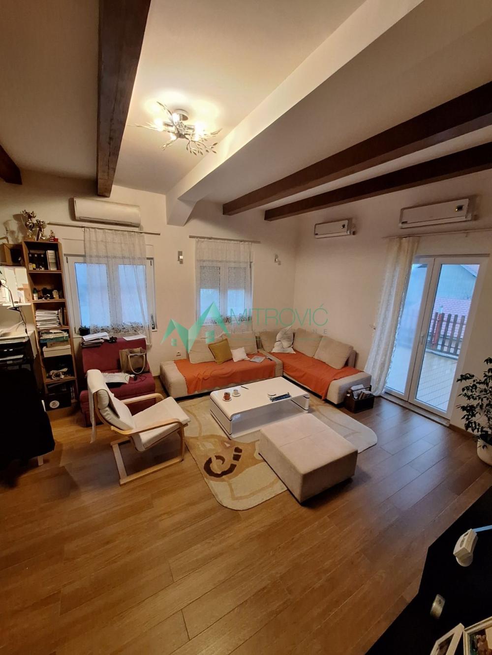 Slika 3 - Kuća za izdavanje, 100m2, 600€