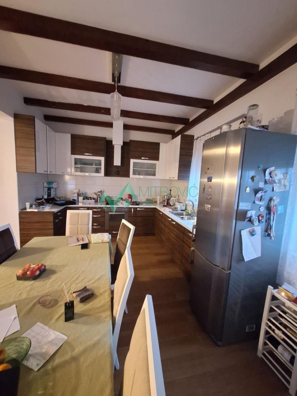 Slika 7 - Kuća za izdavanje, 100m2, 600€