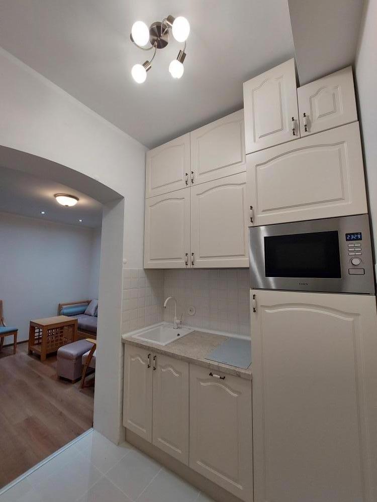 Slika 1 - Dositejeva , Dvosoban stan za izdavanje, 33m2, 650€