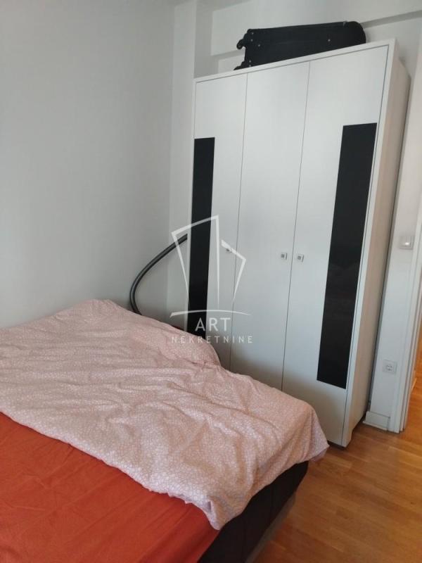 Slika 10 - Vojvode Micka Krstića, Trosoban stan za izdavanje, 72m2, 800€