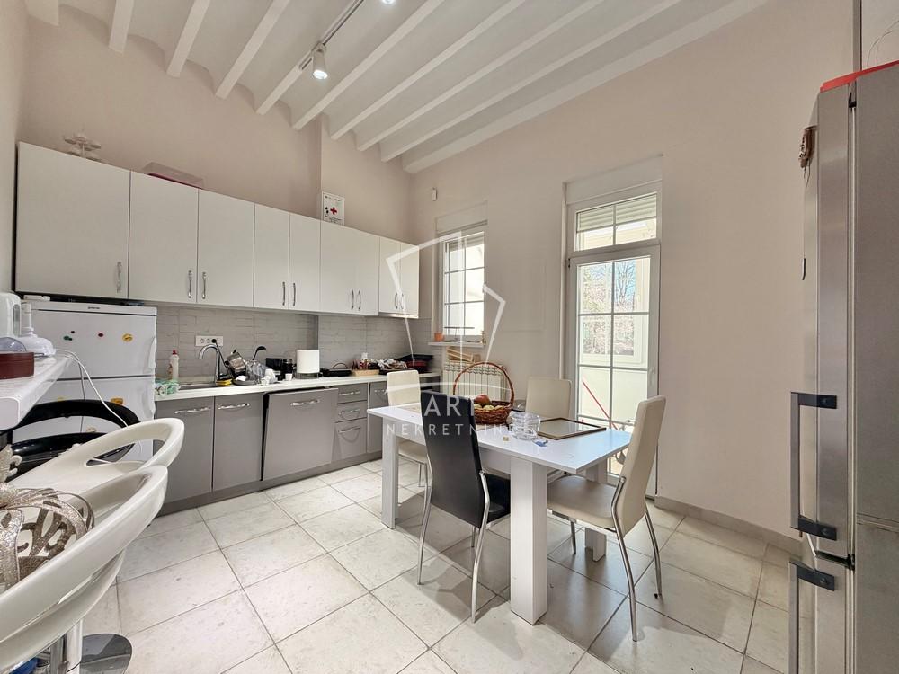 Slika 4 - Milana Kašanina, Petoiposoban stan na prodaju, 227m2, 995.000€