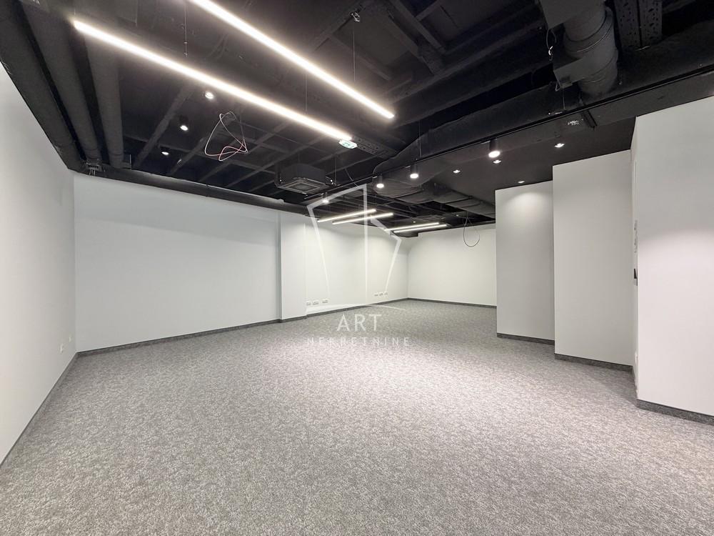 Slika 3 - Dečanska,  Lokal za izdavanje, 252m2, 4.290€