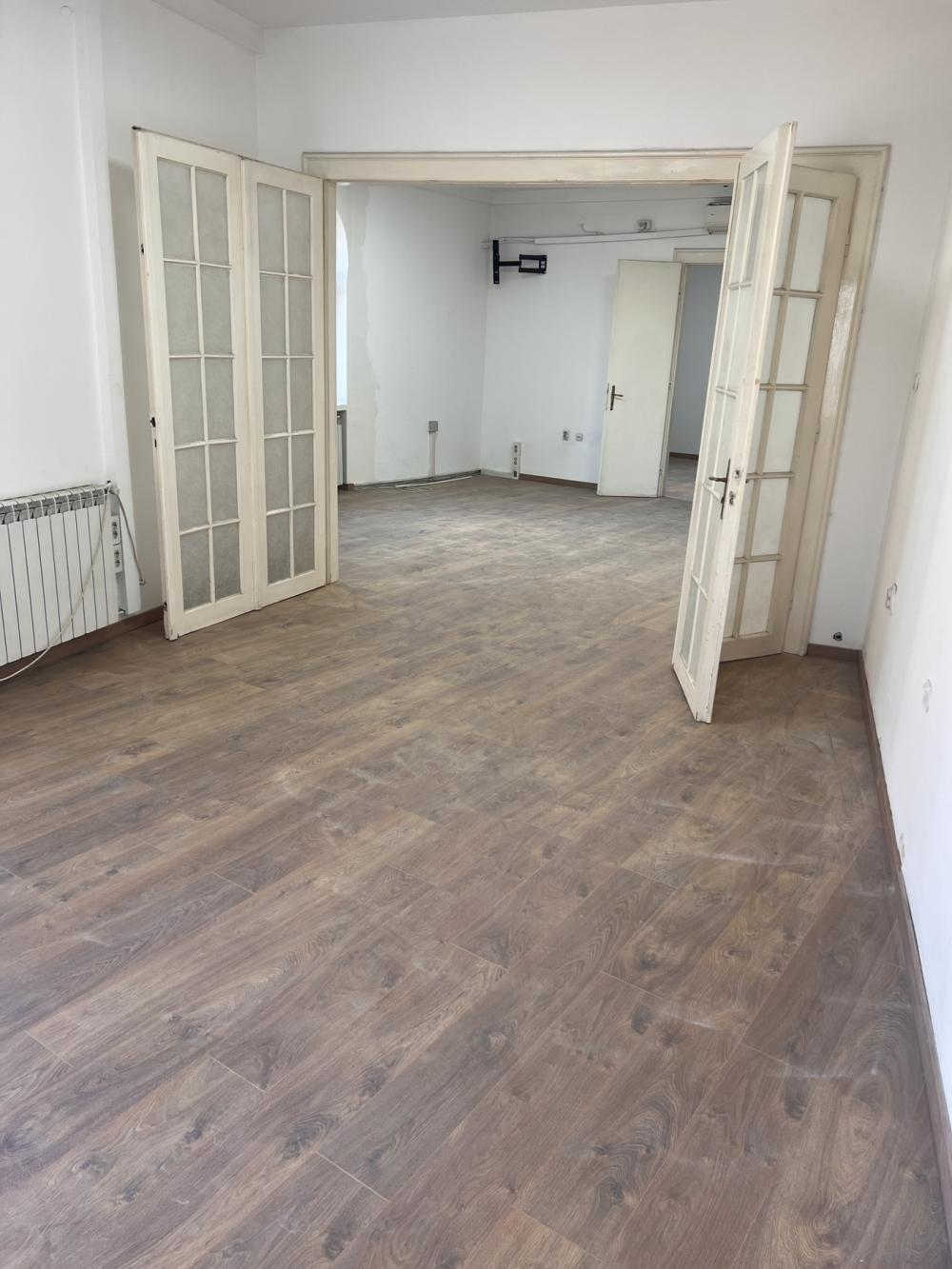 Slika 6 - Sremska, Četvorosoban stan za izdavanje, 107m2, 1.400€