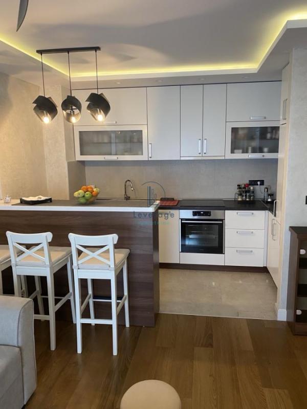 Slika 4 - Braće Radovanović, Dvoiposoban stan za izdavanje, 56m2, 900€