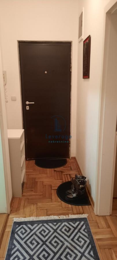 Slika 3 - Dr Dragoljuba Sretenovića, Jednoiposoban stan za izdavanje, 38m2, 380€