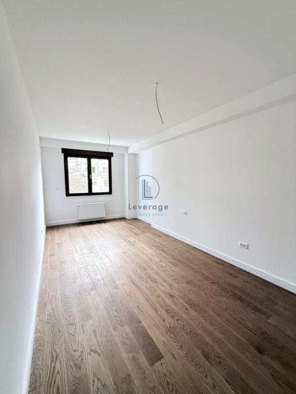 Slika 7 - Četvorosoban stan na prodaju, 131m2, 589.500€