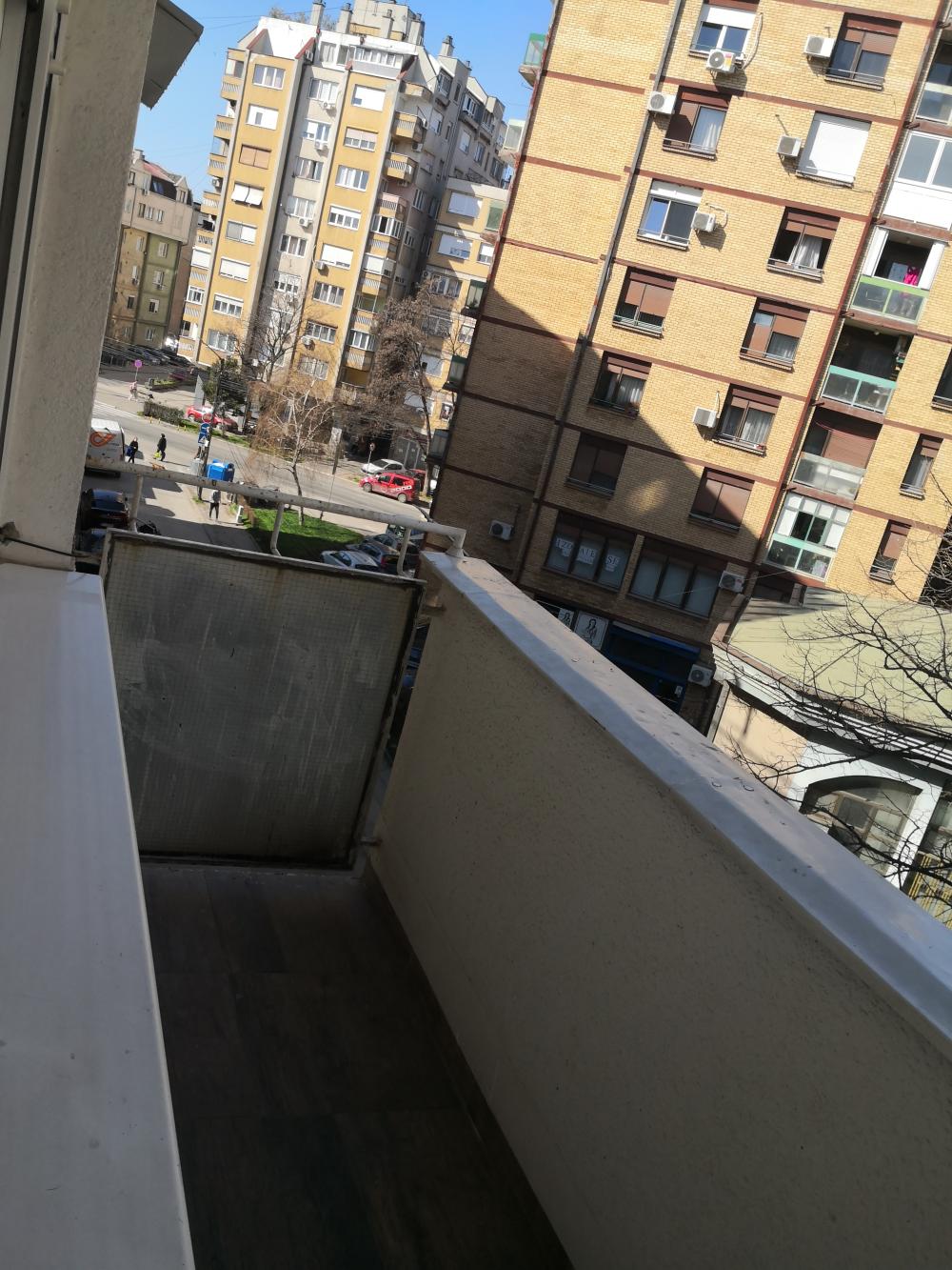 Slika 1 - Kozaracka, Jednoiposoban stan za izdavanje, 40m2, 350€