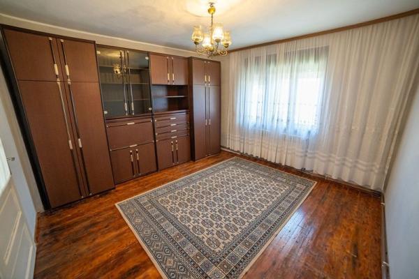 Slika 9 -  Kuća na prodaju, 220m2, 216.300€