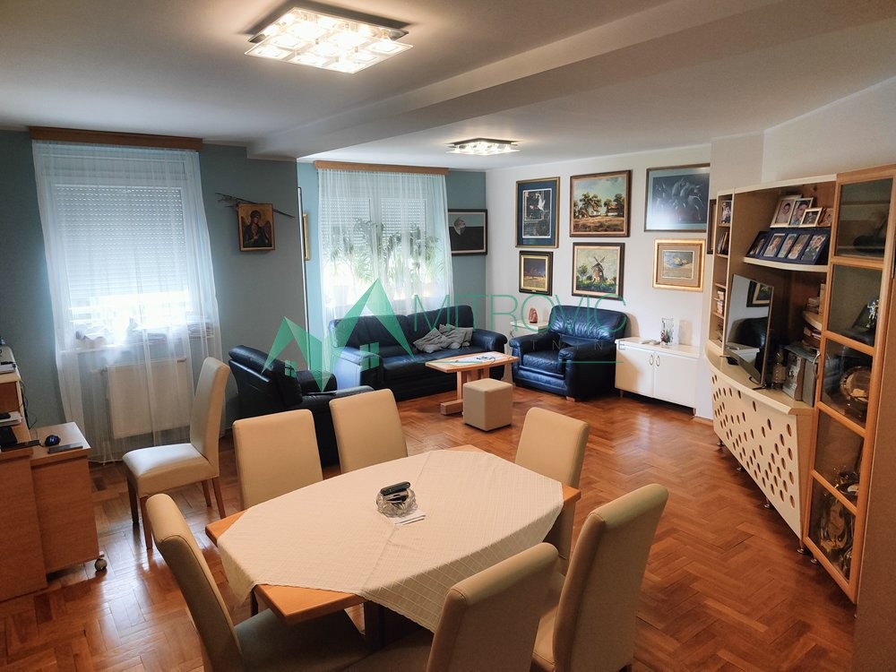 Slika 1 - Četvorosoban stan na prodaju, 112m2, 309.000€