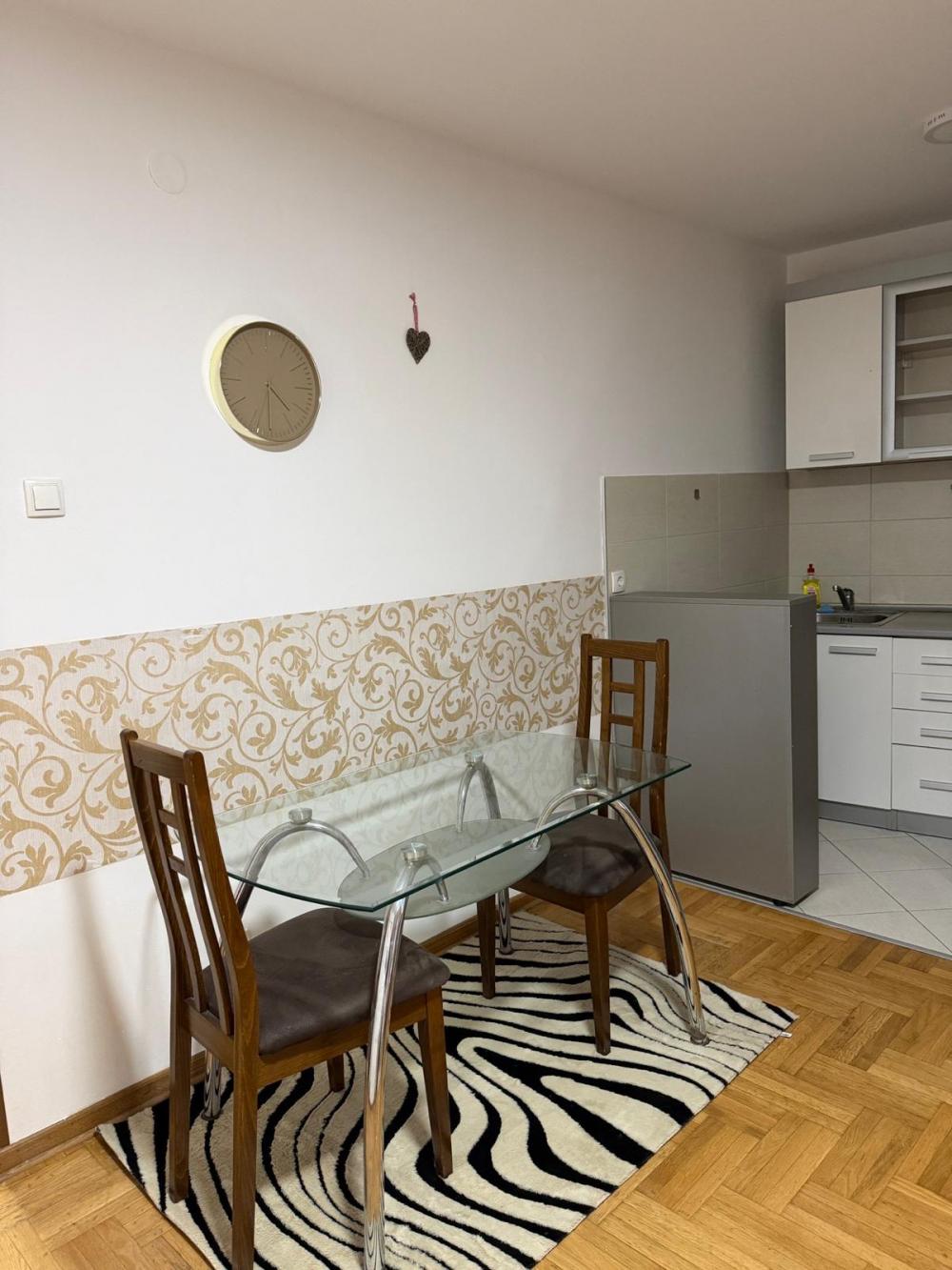 Slika 3 - Marka Oreškovića, Dvosoban stan za izdavanje, 40m2, 500€