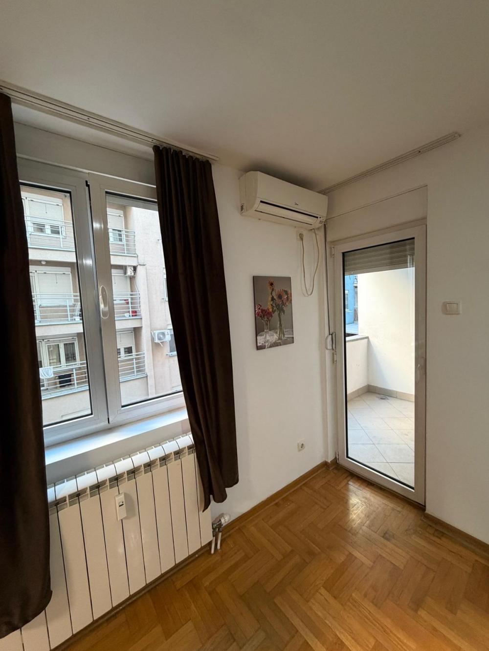 Slika 4 - Marka Oreškovića, Dvosoban stan za izdavanje, 40m2, 500€