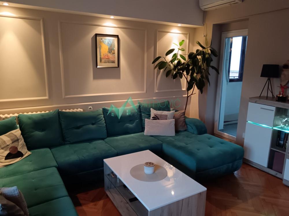 Slika 1 - Četvorosoban stan na prodaju, 91m2, 262.400€