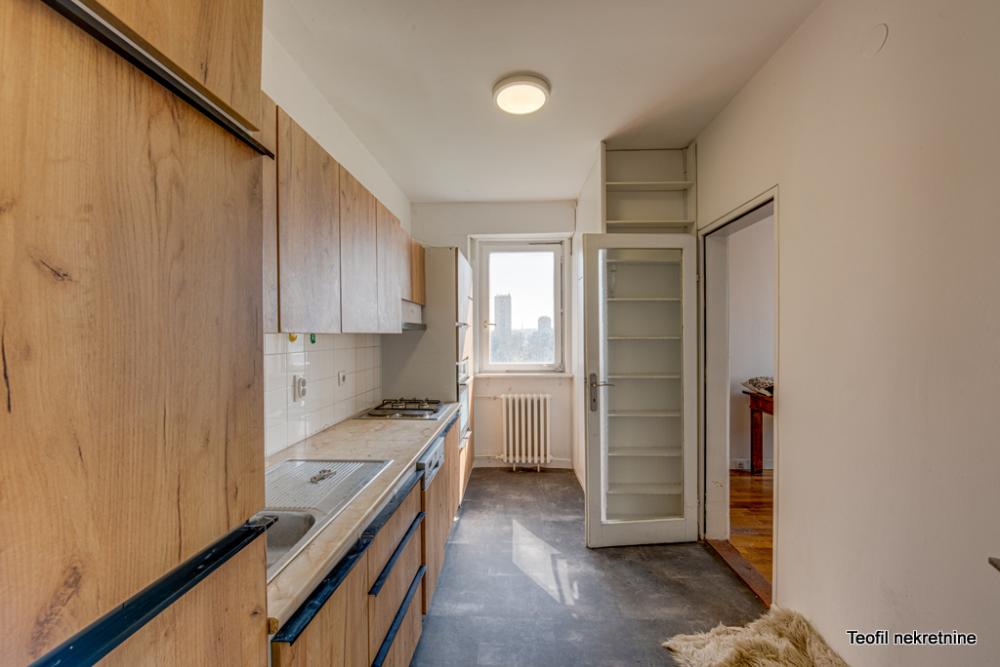 Slika 8 - Kej oslobođenja, Dvoiposoban stan na prodaju, 78m2, 280.000€