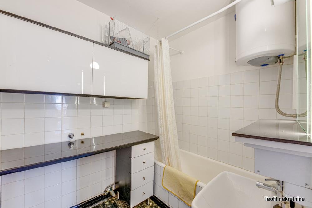 Slika 11 - Kej oslobođenja, Dvoiposoban stan na prodaju, 78m2, 280.000€