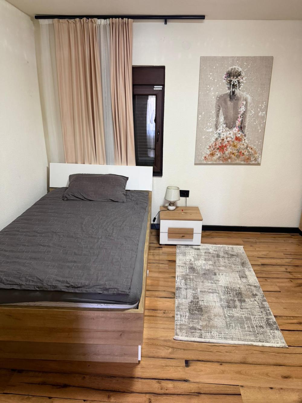 Slika 3 - Godominska 7, Kuća za izdavanje, 90m2, 950€