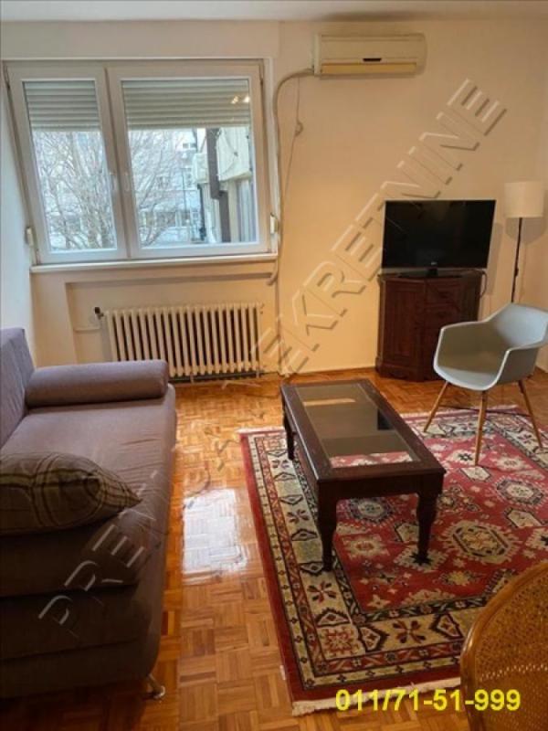 Slika 1 - Albanske spomenice, Dvosoban stan za izdavanje, 47m2, 600€