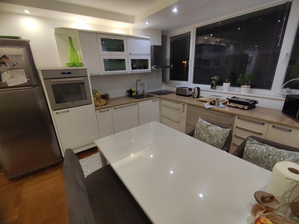 Slika 2 - Troiposoban stan na prodaju, 85m2, 235.870€