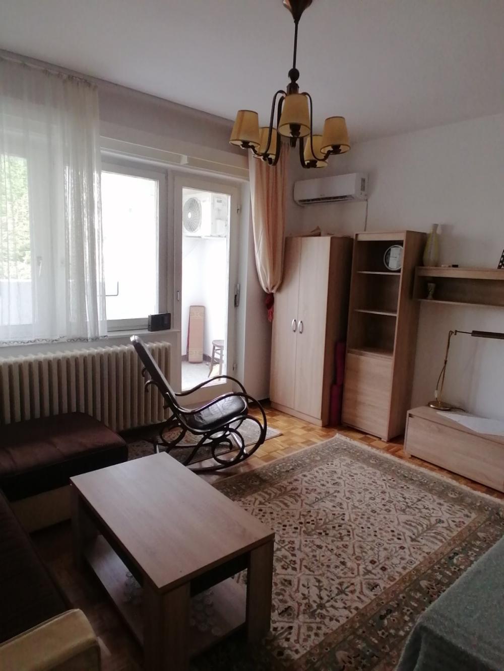 Slika 8 - Braće Popović, Stan za izdavanje, 30m2, 300€