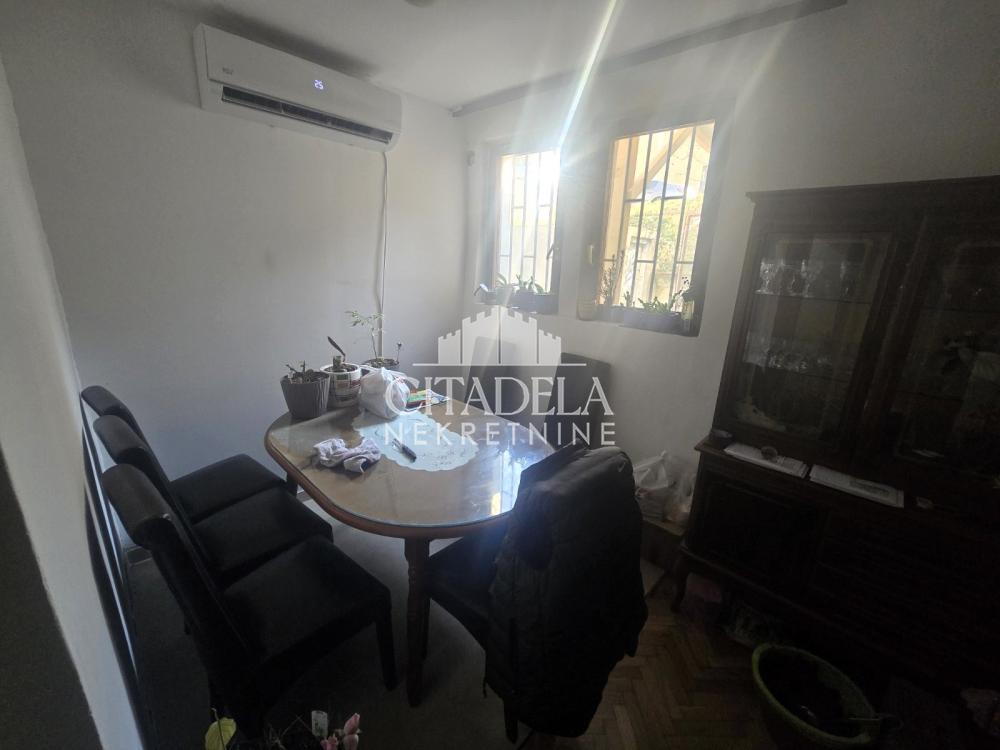 Slika 3 - Tuzlanska, Dvoiposoban stan na prodaju, 43m2, 100.000€