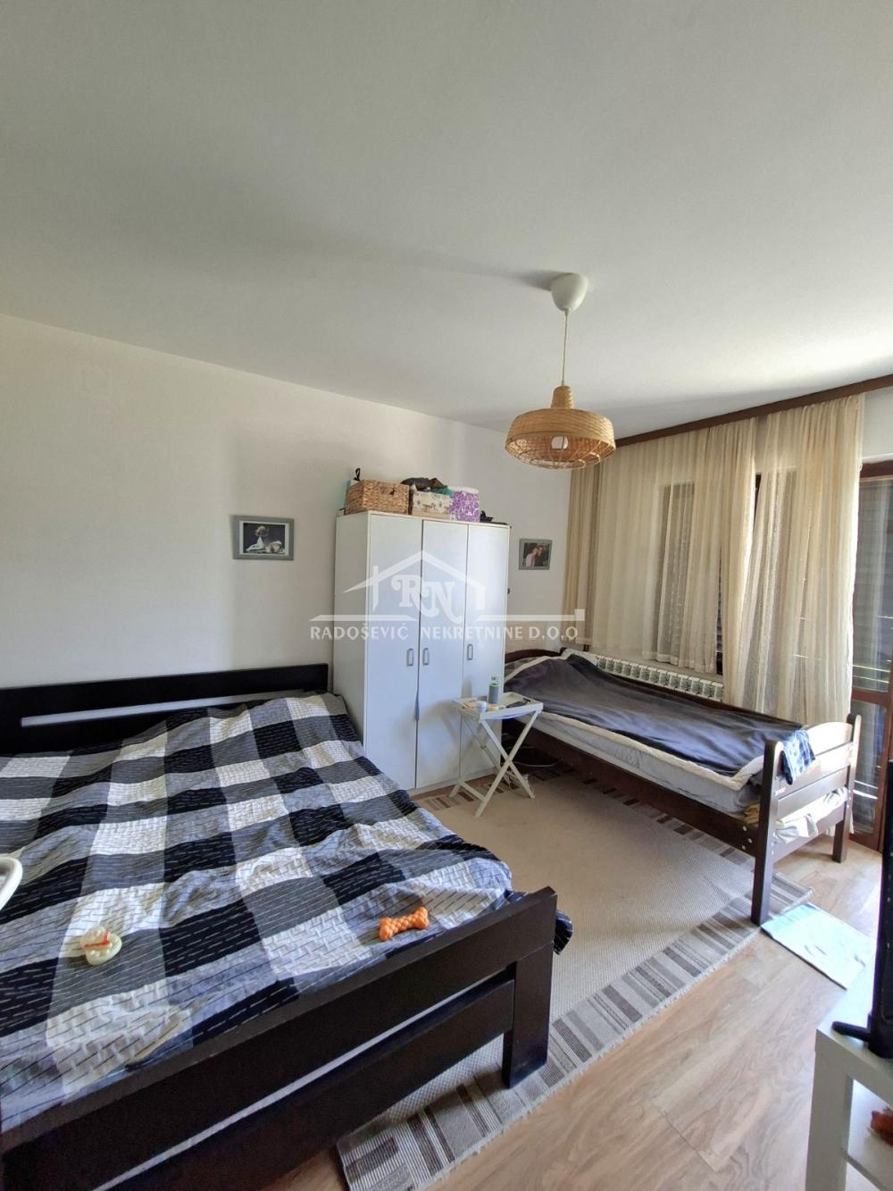 Slika 6 - Put za pećinu,  Kuća na prodaju, 208m2, 125.000€