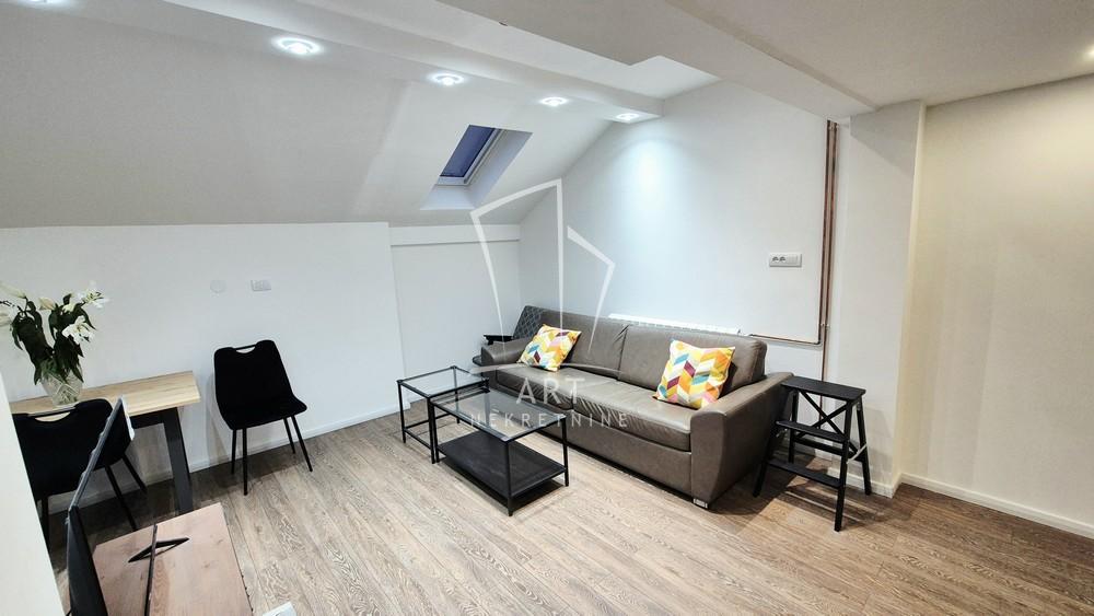 Slika 1 - Cara Nikolaja II, Dvoiposoban stan za izdavanje, 55m2, 650€