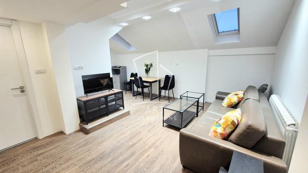 Glavna slika -Cara Nikolaja II, Dvoiposoban stan za izdavanje, 55m2, 650€