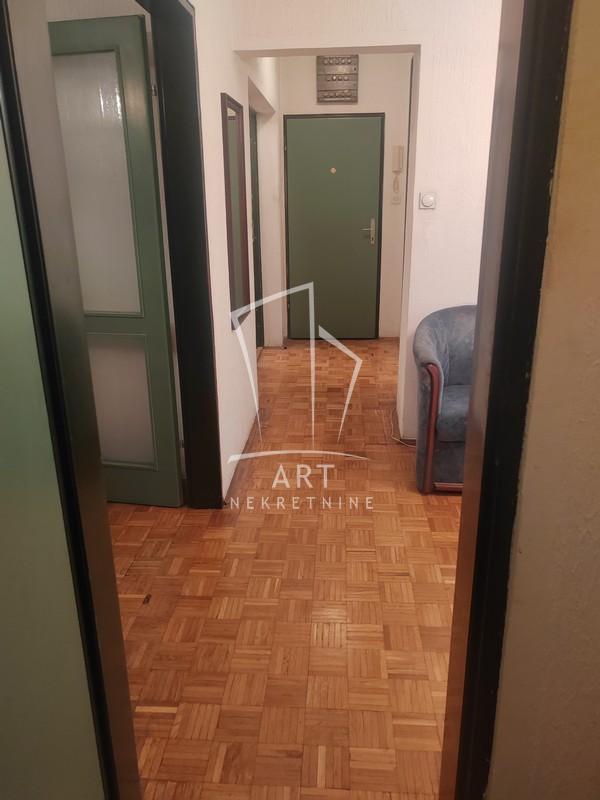 Slika 1 - Vidikovački venac, Dvoiposoban stan na prodaju, 65m2, 177.000€