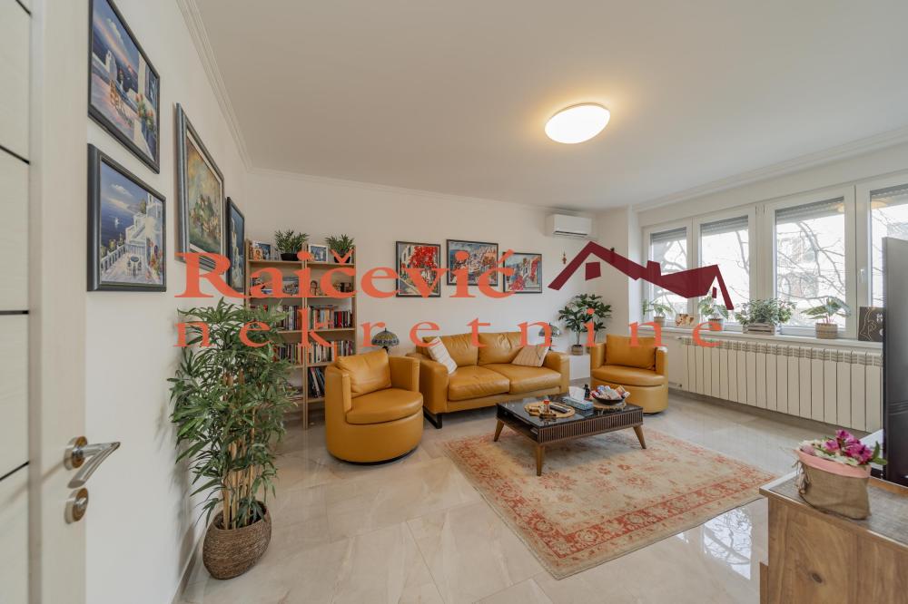 Slika 1 - Neznanog junaka, Trosoban stan na prodaju, 80m2, 380.000€