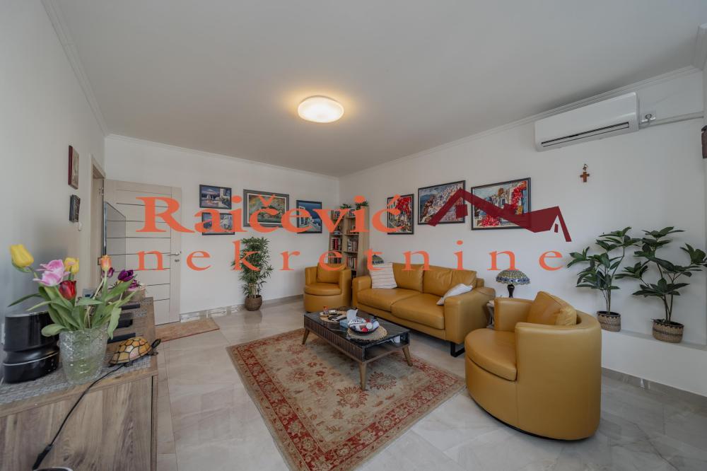 Slika 2 - Neznanog junaka, Trosoban stan na prodaju, 80m2, 380.000€