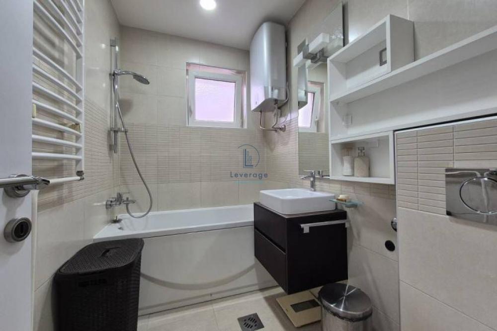 Slika 9 - Gospodar Jovanova, Petosoban stan za izdavanje, 150m2, 2.200€