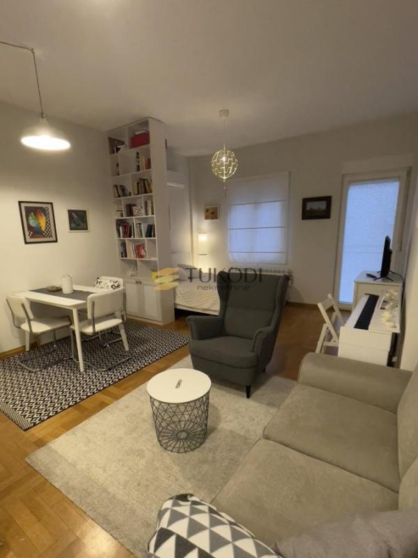 Glavna slika -Jednosoban stan za izdavanje, 35m2, 550€