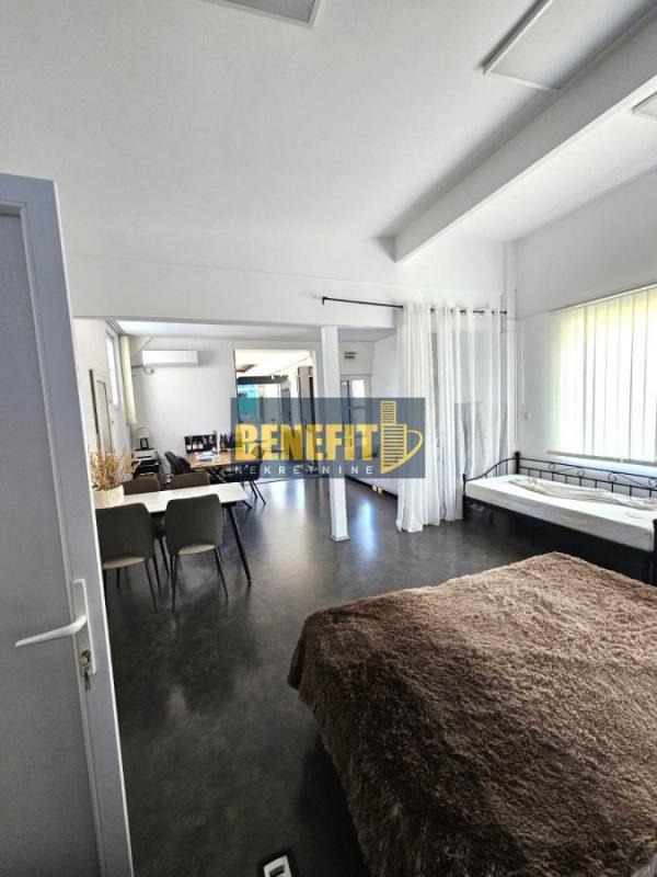 Slika 11 -  Lokal za izdavanje, 330m2, 2.650€