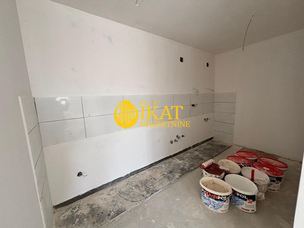 Slika 3 - Koste Nađa, Trosoban stan na prodaju, 64m2, 145.454€