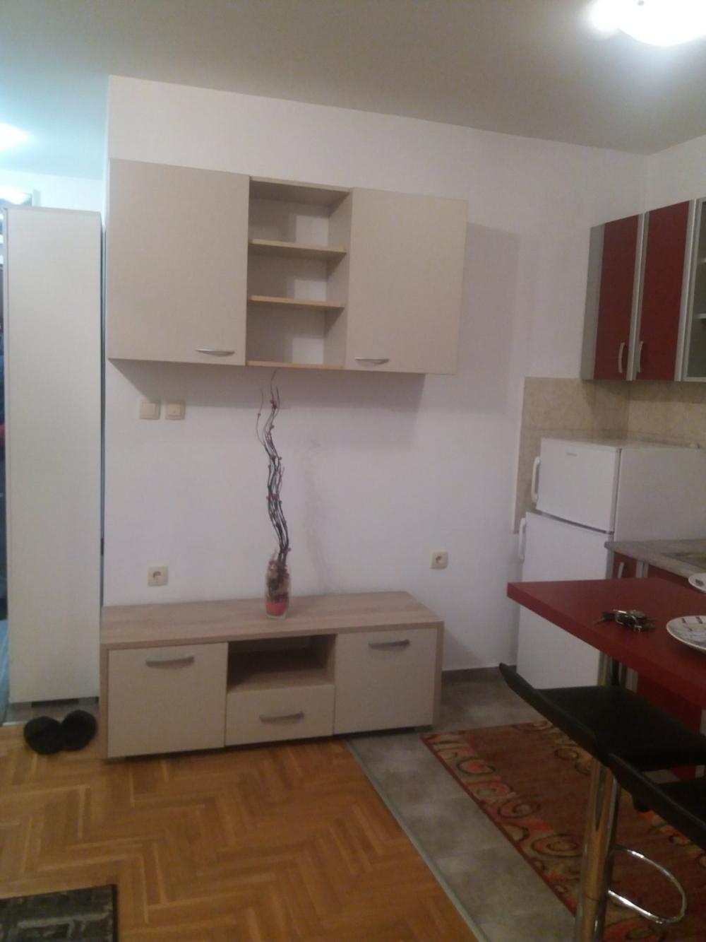 Slika 3 - heroja pinkija,  Stan za izdavanje, 25m2, 300€