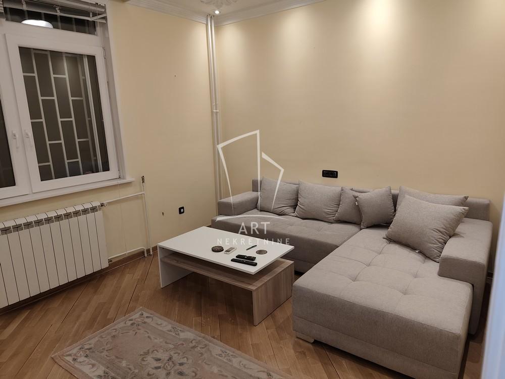 Slika 1 - Svetozara Gligorića, Trosoban stan za izdavanje, 48m2, 630€